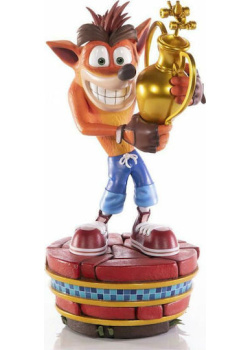 First4Figures - Crash Team Racing Nitro-Fueled (Crash Winner) RESIN Figure NEW